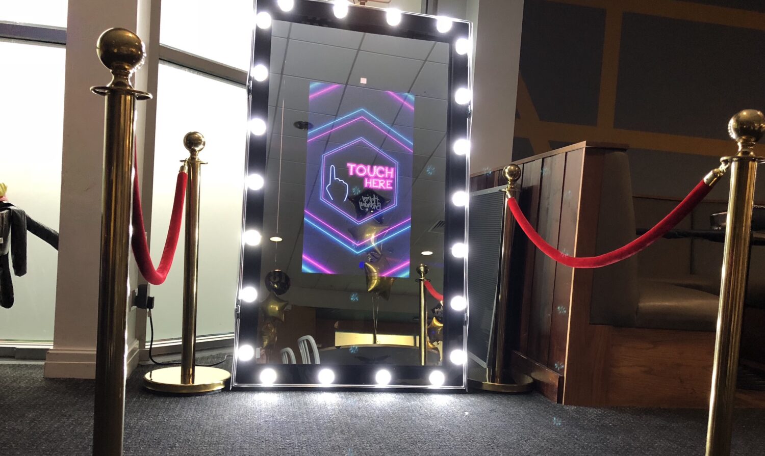 Hollywood Spectre 12