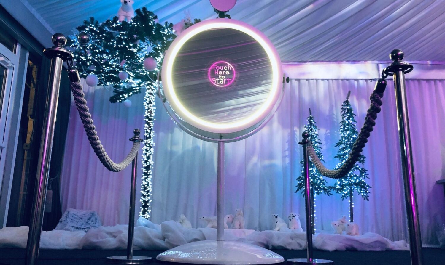 White Beauty Magic Mirror Photo Booth