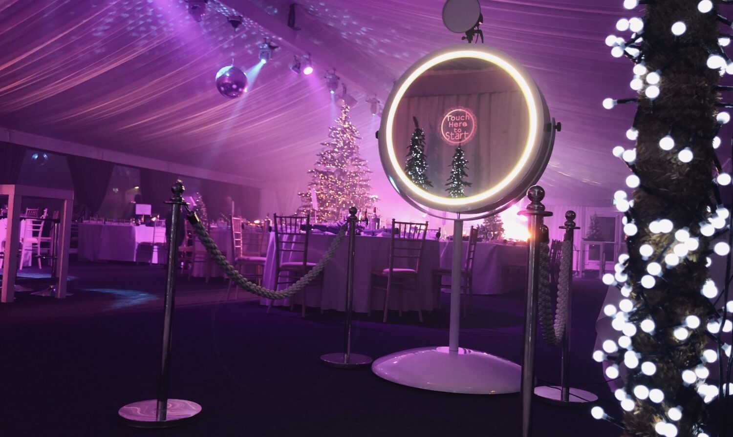 White Beauty Magic Mirror Photo Booth