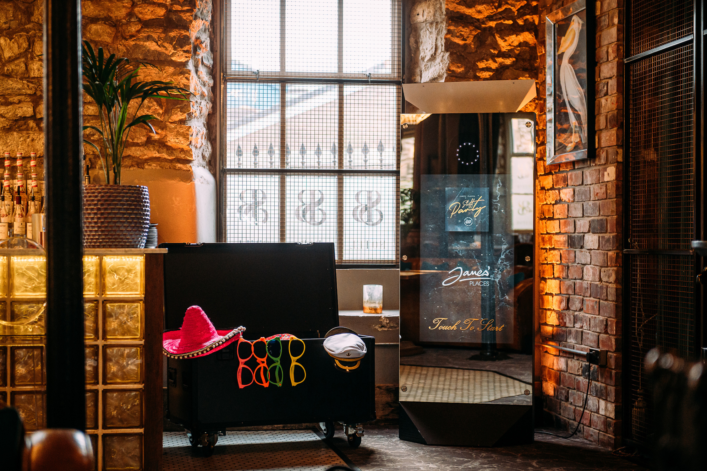 Infinity Magic Mirror Photo Booth Corporate