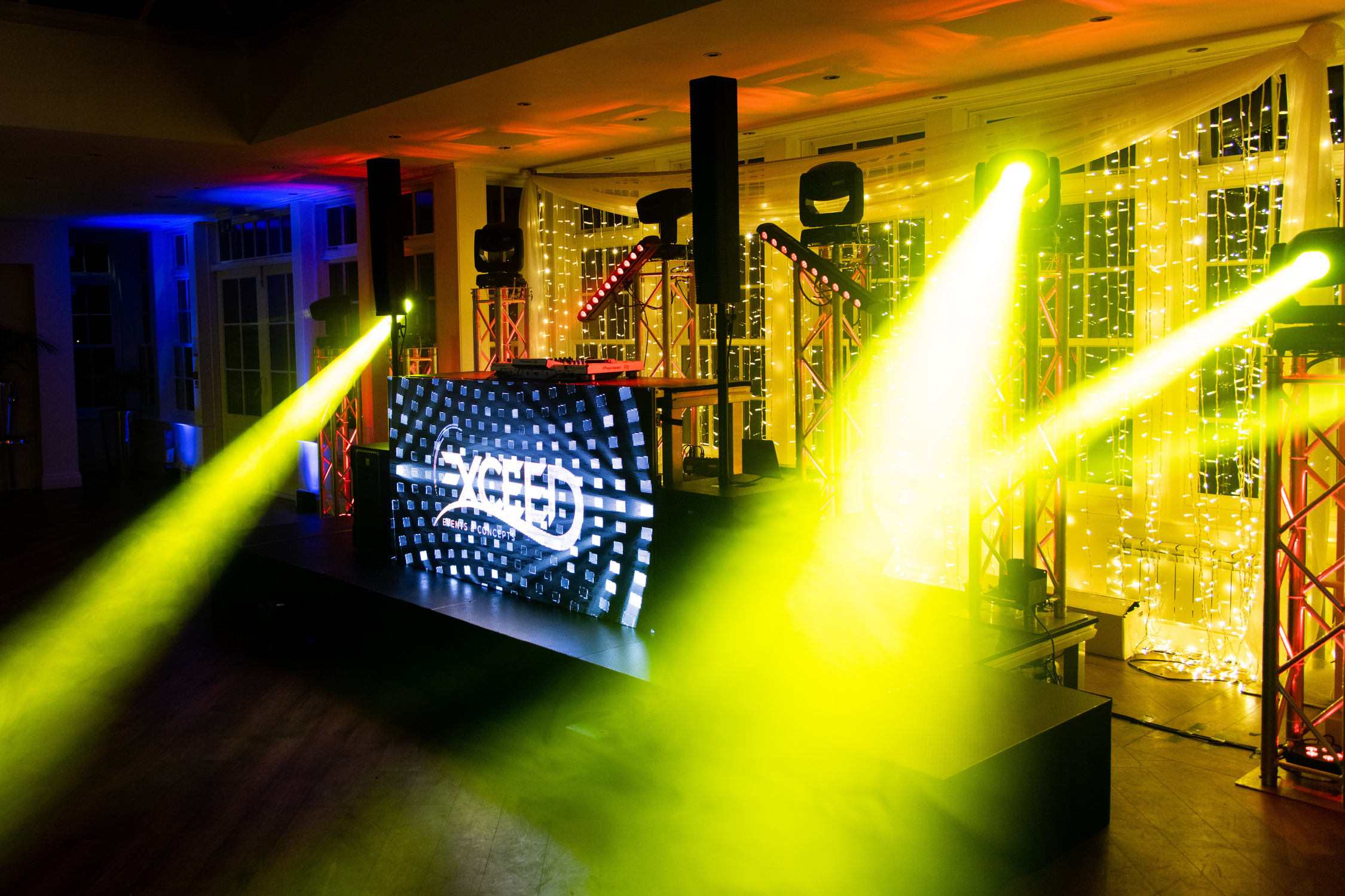 LED DJ Booth 7
